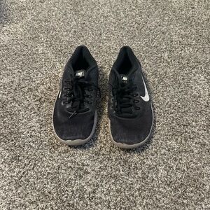 Nike Black and Gray Running Shoes